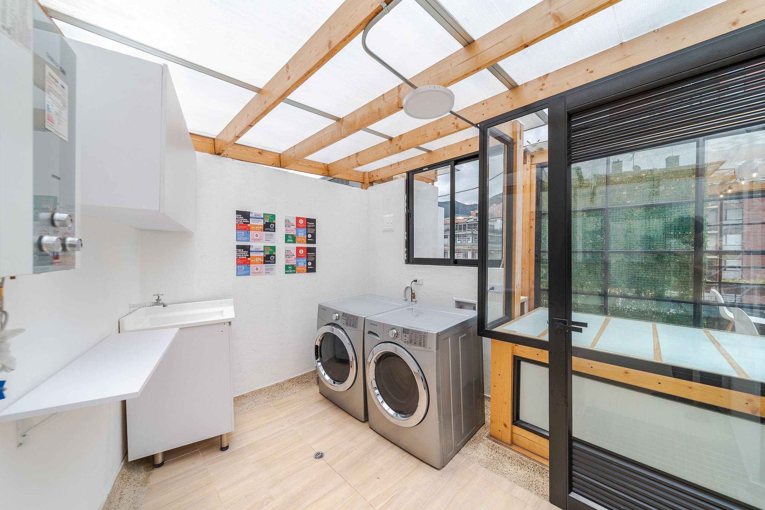 Vista 3 de Anima 57 by Ahead